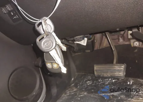 2011 Chevrolet Silverado 1500 Lt z USA, uszkodzony, nr VIN 1GCPKSE36BF152033